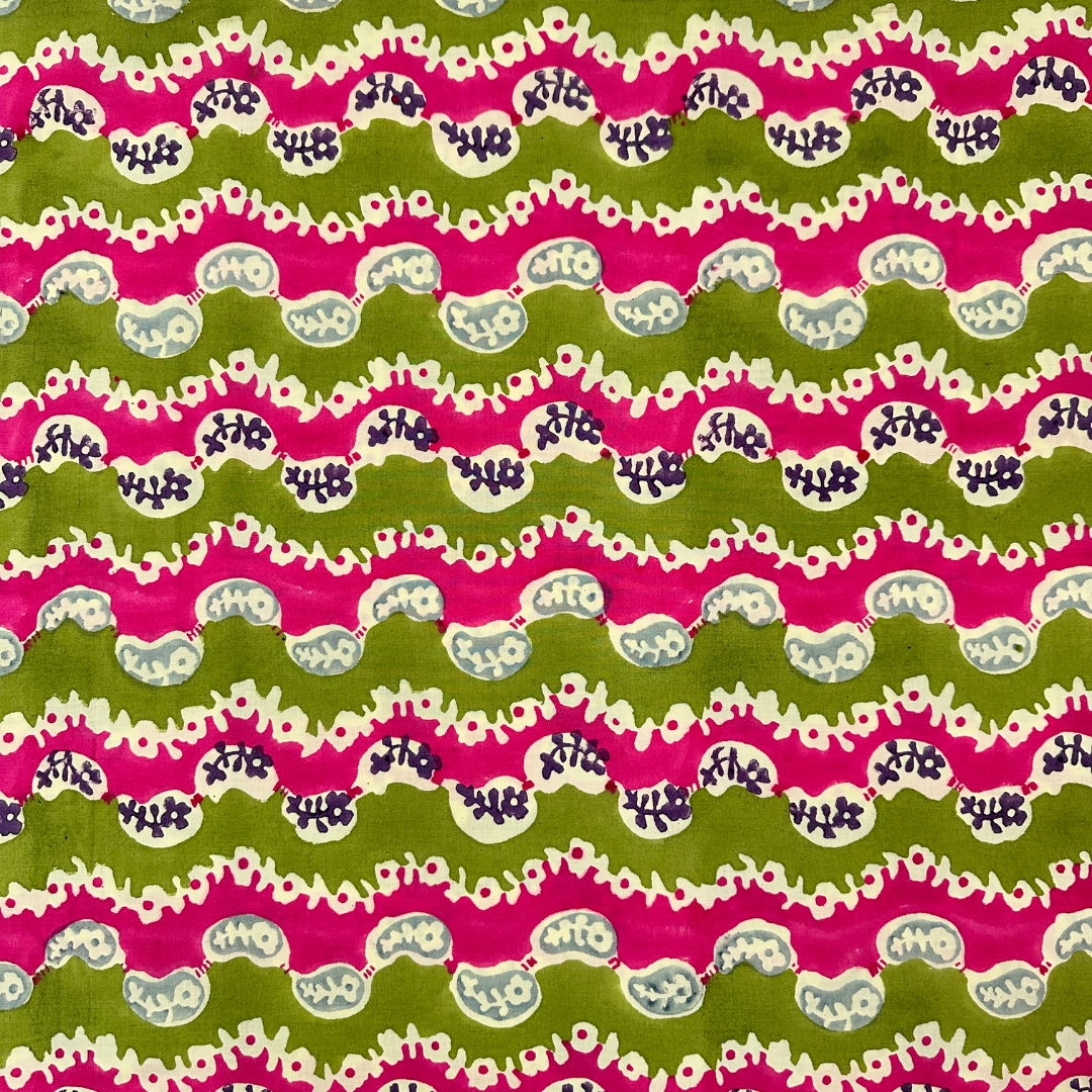 Tessuto Americano in Cotone 110 cm | Pink and Green Waves