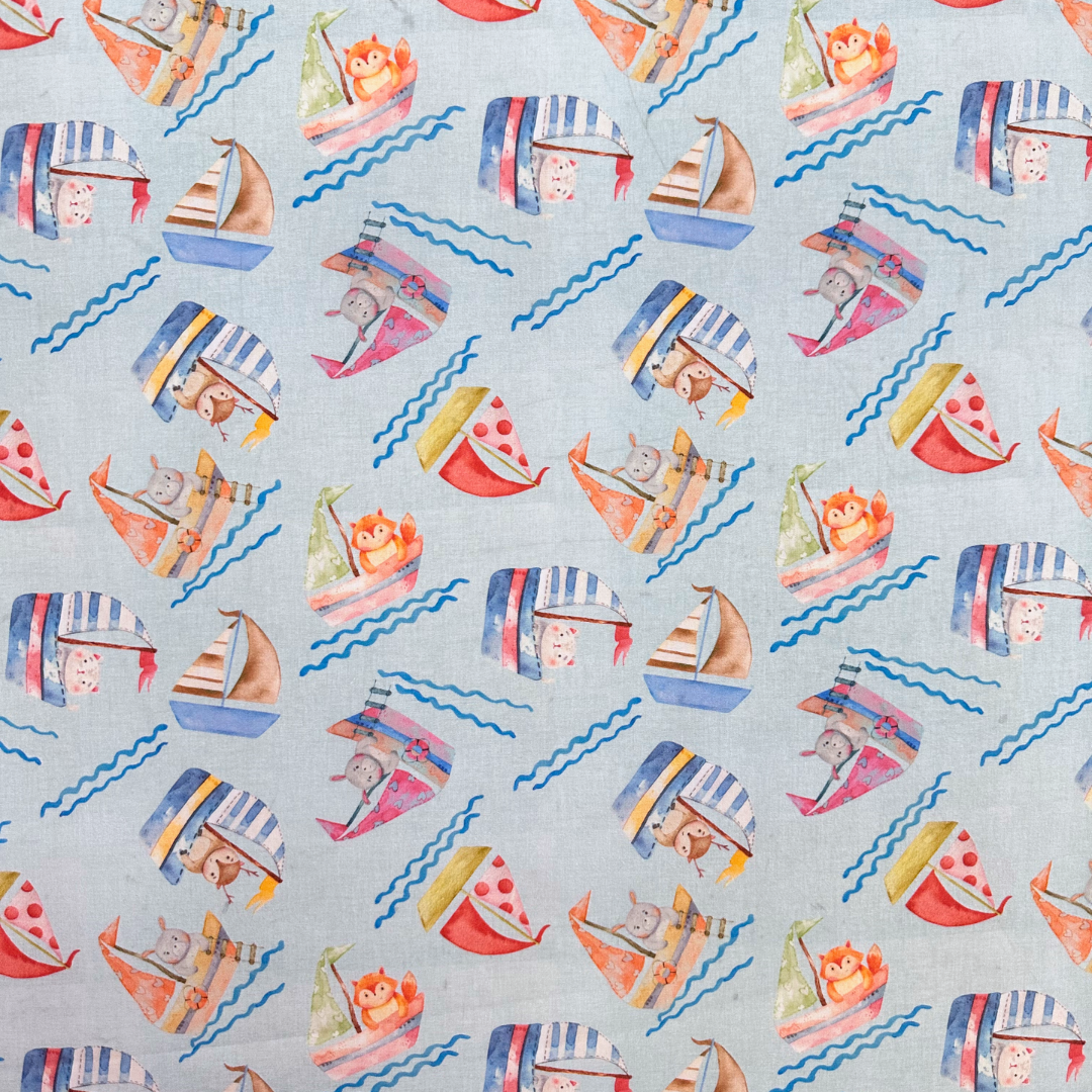 Tessuto Cotonina Baby Animaletti Barca a Vela | 100% Cotone | Altezza 140 cm